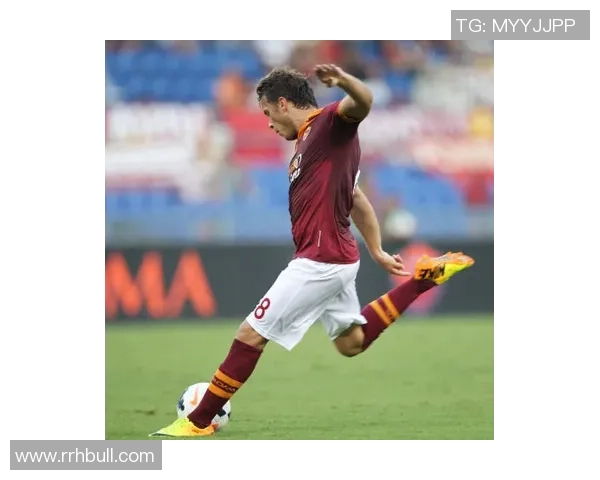 足球明星卡卡的妻子揭秘她的生活与支持背后的故事